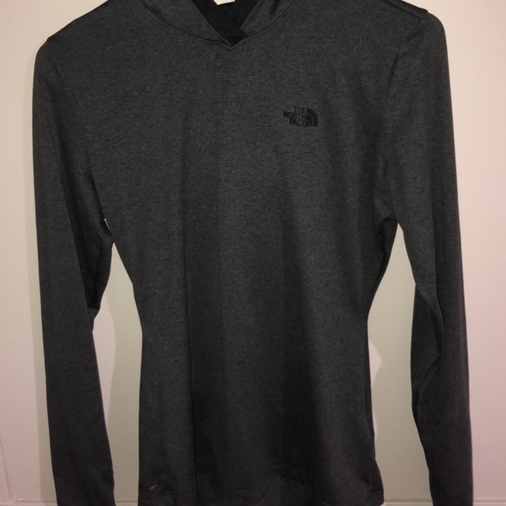 North Face very light sweatshirt